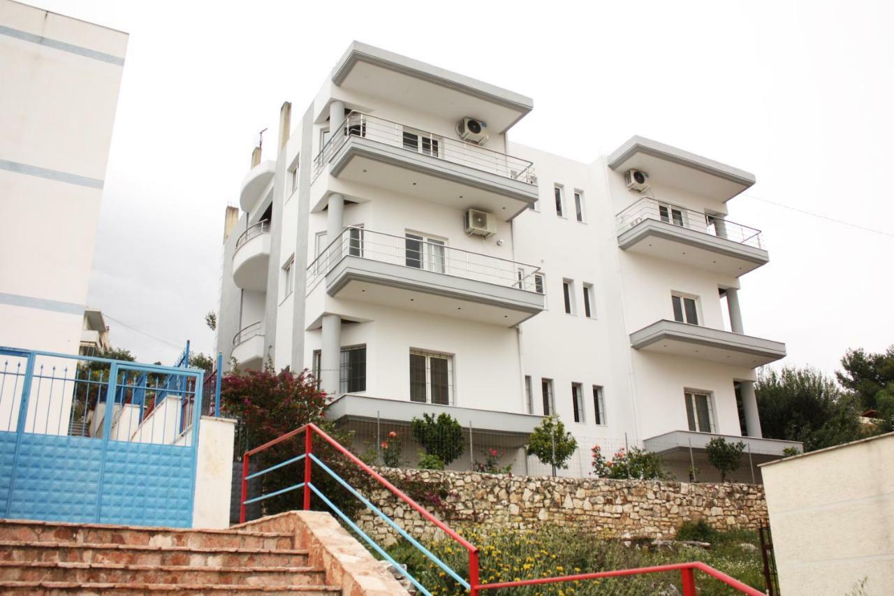 Alexandra'S Apartments Sarandë Eksteriør billede