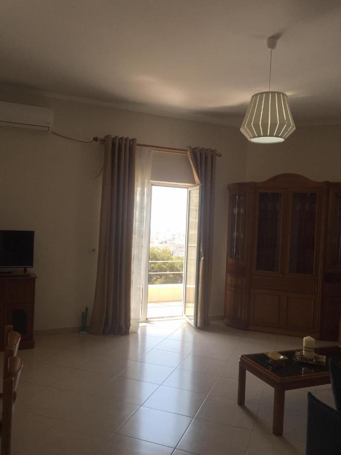 Alexandra'S Apartments Sarandë Eksteriør billede