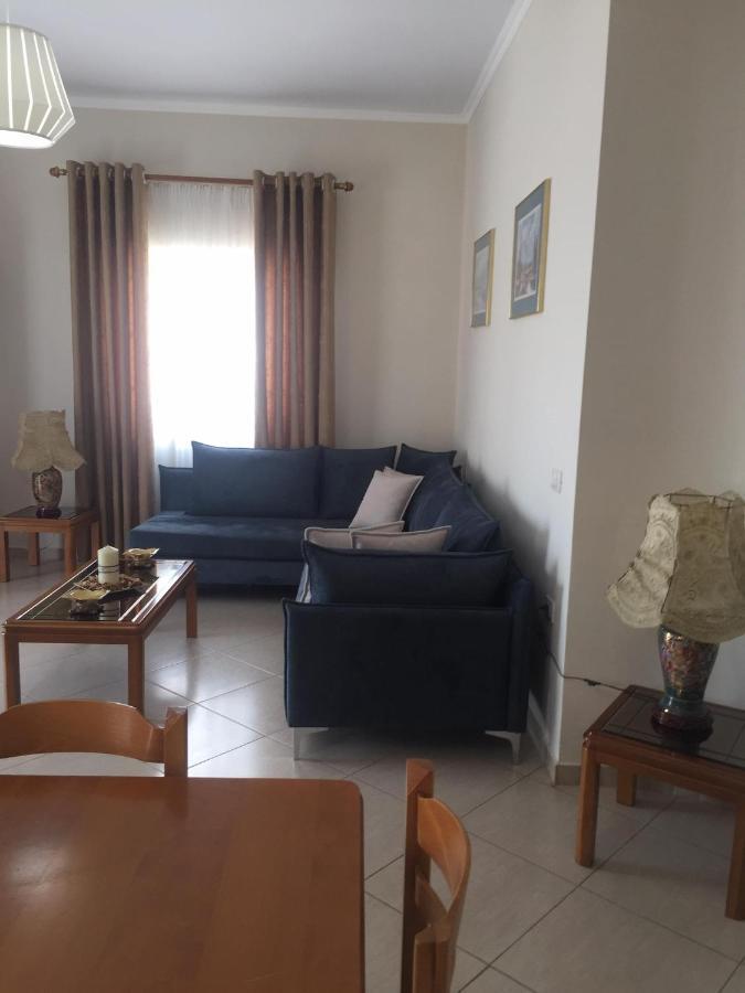 Alexandra'S Apartments Sarandë Eksteriør billede
